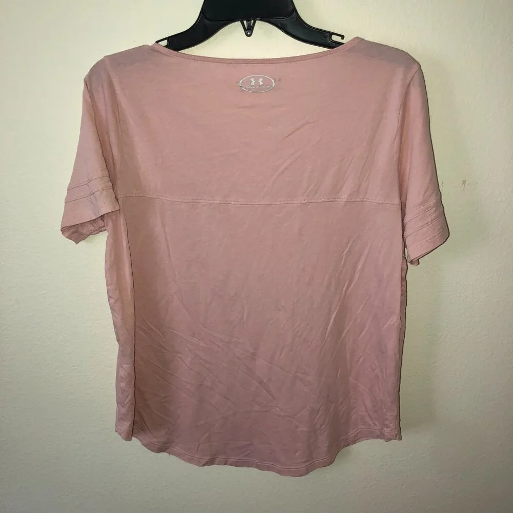 🌞 Under Armour Heatgear Tee Tshirt Pink Gray Size Medium 🌞 4/$20 Deal! 🌞 - Picture 3 of 3